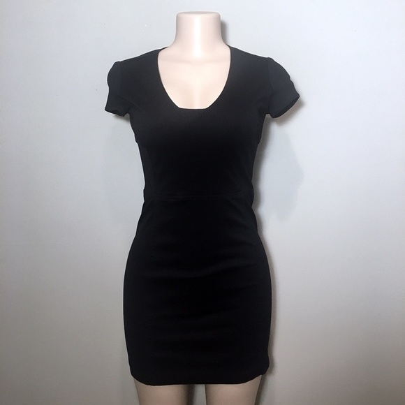 Banana Republic Dresses & Skirts - Banana Republic Tight Black Mini Dress - B8